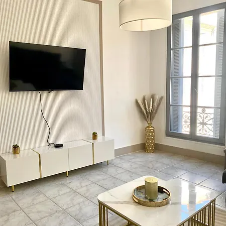 Le Chapelier - Dans L'eccuson Apartment Nimes