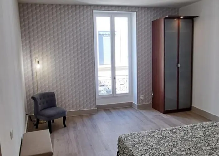 Apartment Le Chapelier - Dans L'eccuson Nimes