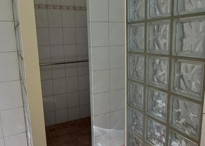 Le Chapelier - Dans L'eccuson * Nimes